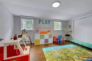 7 Hawthorne Ave, Glen Ridge, NJ 07028 - Photo 30