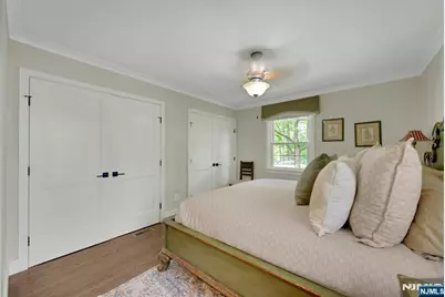 7 Hawthorne Avenue, Glen Ridge, NJ 07028 - Photo 20
