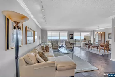 1530 Palisade Avenue 27K #27K, Fort Lee, NJ 07024 - Photo 4