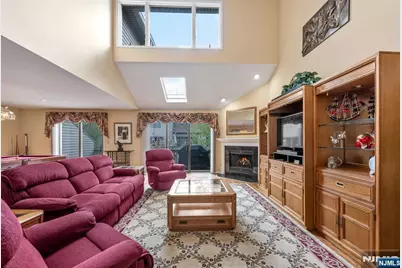 702 Holly Court T125 #T125, Norwood, NJ 07648 - Photo 10