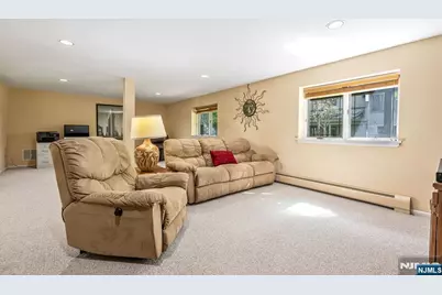 702 Holly Court T125 #T125, Norwood, NJ 07648 - Photo 32