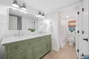 8 Mountainside Dr, Wayne, NJ 07470 - Photo 20