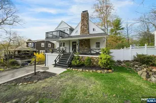8 Mountainside Dr, Wayne, NJ 07470 - Photo 26