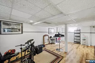 198 Roosevelt Ave, Bergenfield, NJ 07621 - Photo 22