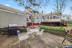 198 Roosevelt Ave, Bergenfield, NJ 07621 - Photo 28