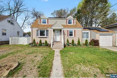 198 Roosevelt Avenue, Bergenfield, NJ 07621 - Photo 1