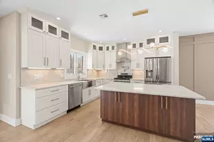 12-41 Western Dr, Fair Lawn, NJ 07410 - Photo 6