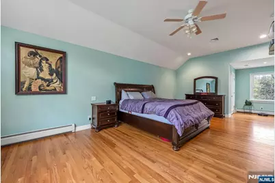 631 Montview Place, River Vale Township, NJ 07675 - Photo 20