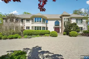 554 Hampton Hill Rd, Franklin Lakes, NJ 07417 - Photo 1