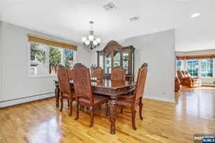 4 Maple Ave, Waldwick, NJ 07463 - Photo 8