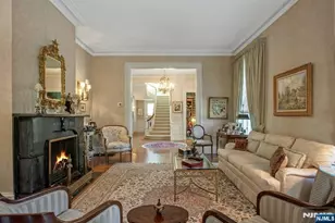 167 Maple St, Englewood, NJ 07631 - Photo 10