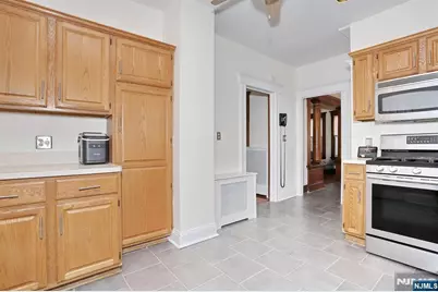94 May Street, Hawthorne, NJ 07506 - Photo 14