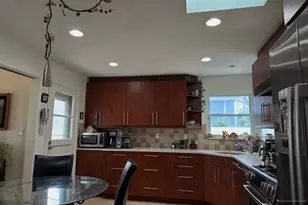986 Wildwood Rd, Oradell, NJ 07649 - Photo 4