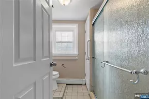 334 Pine St, Pompton Lakes, NJ 07442 - Photo 34