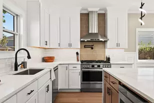 432 Jefferson St, Carlstadt, NJ 07072 - Photo 8
