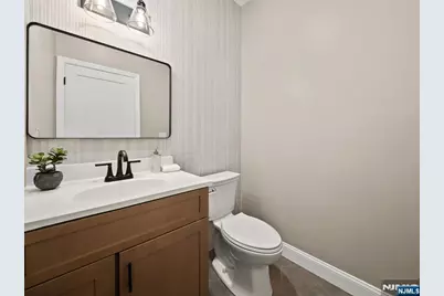 432 Jefferson Street, Carlstadt, NJ 07072 - Photo 28