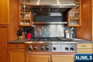 22 John Cir, Norwood, NJ 07648 - Photo 16