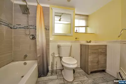 557 Hudson Avenue, Weehawken, NJ 07086 - Photo 26