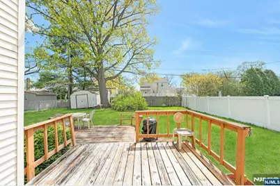 52 Elmwood Drive, Elmwood Park, NJ 07407 - Photo 32
