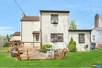52 Elmwood Drive, Elmwood Park, NJ 07407 - Photo 38