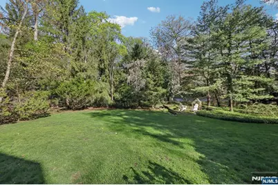 215 Beechwood Road, Ridgewood, NJ 07450 - Photo 32