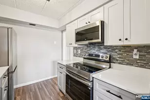 44 Iron Forge Square 44, Pompton Lakes, NJ 07442 - Photo 14