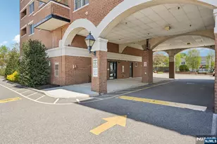 44 Iron Forge Square 44, Pompton Lakes, NJ 07442 - Photo 2