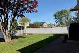 734 Louise Ct, Lyndhurst Township, NJ 07071 - Photo 20