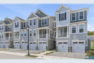 102 Sequoia Drive 1724 #1724, Cedar Grove, NJ 07009 - Photo 2
