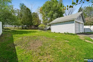 10 Sunnyside Pl, Verona, NJ 07044 - Photo 28