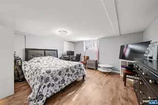 219 Farview Ave, Paramus, NJ 07652 - Photo 20