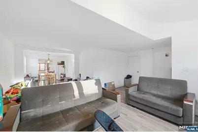 60 Westervelt Place, Lodi, NJ 07644 - Photo 28