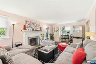 12 Louise Ln, Tenafly, NJ 07670 - Photo 4