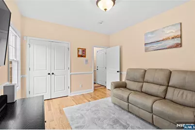 160 Lozier Terrace, River Edge, NJ 07661 - Photo 14