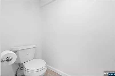 160 Lozier Terrace, River Edge, NJ 07661 - Photo 38