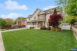 160 Lozier Terrace, River Edge, NJ 07661 - Photo 4