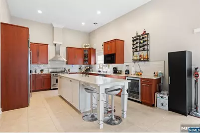 88B Myrtle Avenue, Edgewater, NJ 07020 - Photo 10