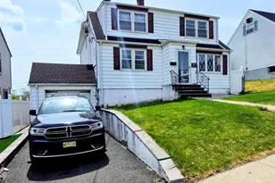 7 Barnard Pl, North Arlington, NJ 07031 - Photo 2
