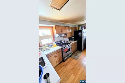 7 Barnard Place, North Arlington, NJ 07031 - Photo 12