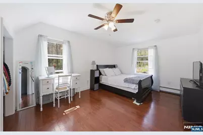 32 Pine Hill Road, Mahwah, NJ 07430 - Photo 18