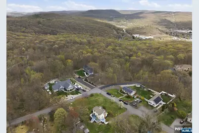 32 Pine Hill Road, Mahwah, NJ 07430 - Photo 30