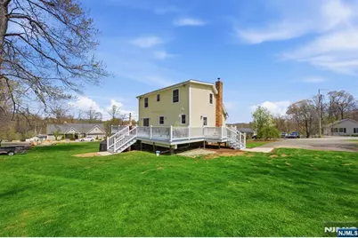 32 Pine Hill Road, Mahwah, NJ 07430 - Photo 36