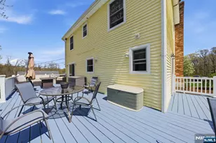 32 Pine Hill Rd, Mahwah, NJ 07430 - Photo 28
