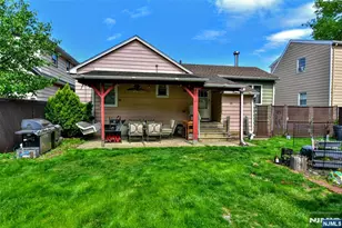 247 Grove St, Lodi, NJ 07644 - Photo 26