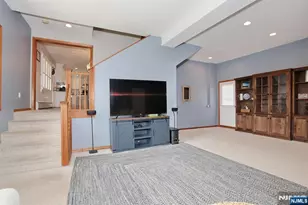 10 Hillside Rd, Ringwood, NJ 07456 - Photo 18