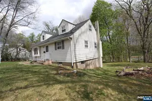 71 Dawn Ave, North Haledon, NJ 07508 - Photo 6