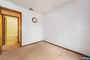 197 Fort Lee Rd, Teaneck Township, NJ 07666 - Photo 24