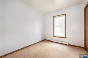 197 Fort Lee Rd, Teaneck Township, NJ 07666 - Photo 22