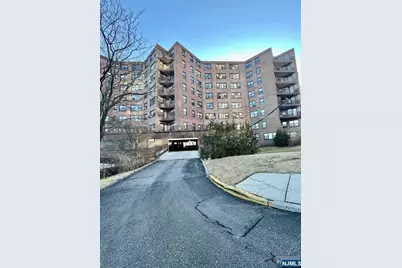 1450 Palisade Avenue Gta #GTA, Fort Lee, NJ 07024 - Photo 18