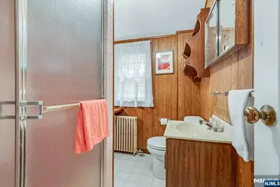 187 Henry Place, Wyckoff Township, NJ 07481 - Photo 24